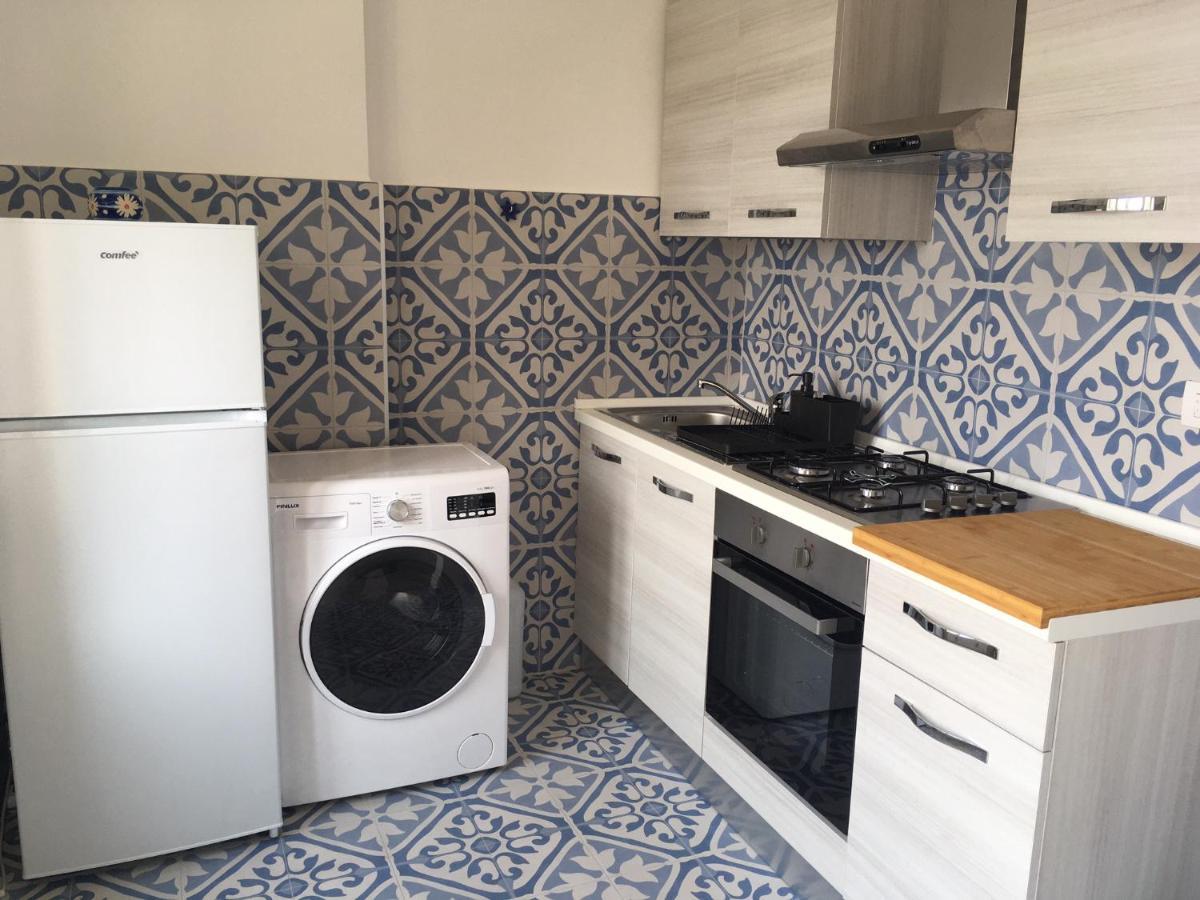 Appartement La Dimora Delle Sirene à Salernes Extérieur photo