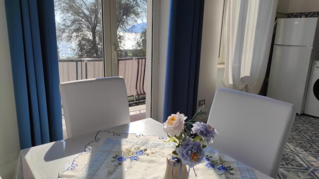 Appartement La Dimora Delle Sirene à Salernes Extérieur photo
