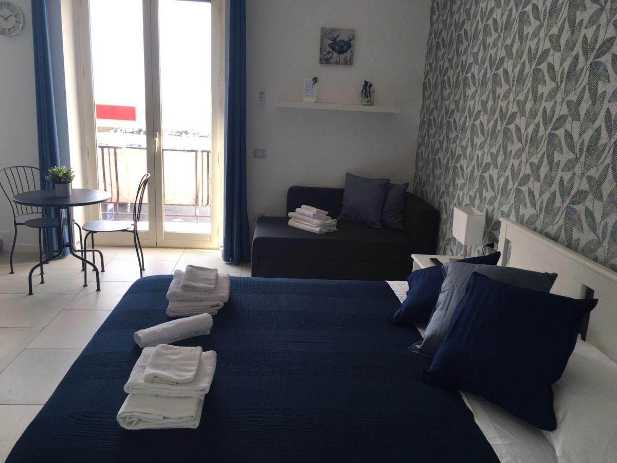 Appartement La Dimora Delle Sirene à Salernes Extérieur photo